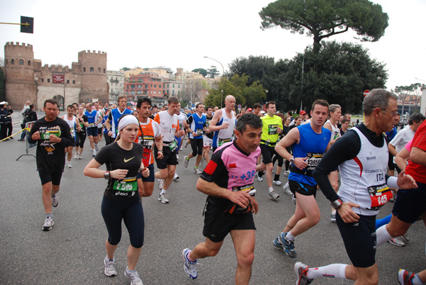 Maratona di Roma (21/03/2010) pat_1763