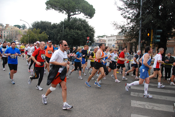 Maratona di Roma (21/03/2010) pat_1863