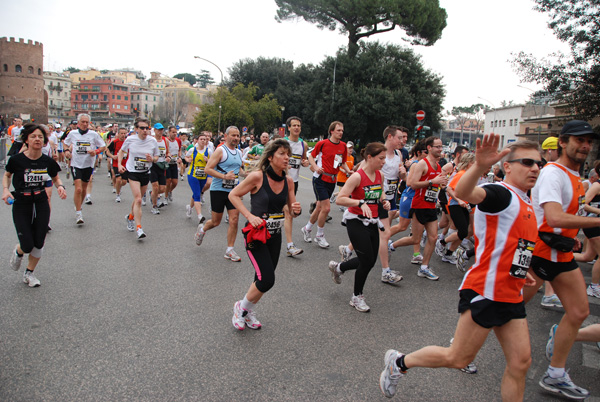 Maratona di Roma (21/03/2010) pat_1891