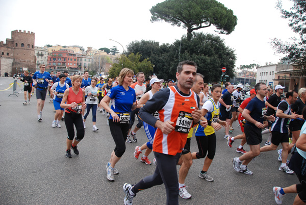 Maratona di Roma (21/03/2010) pat_2017