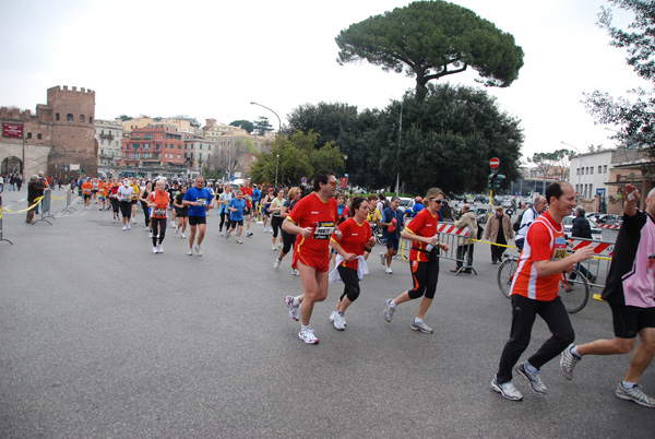 Maratona di Roma (21/03/2010) pat_2095