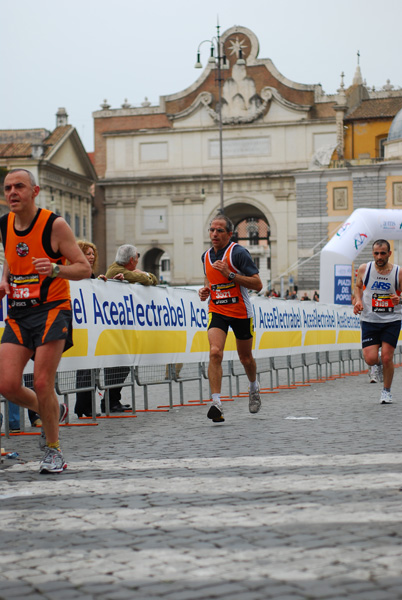 Maratona di Roma (21/03/2010) lorenzo_0179