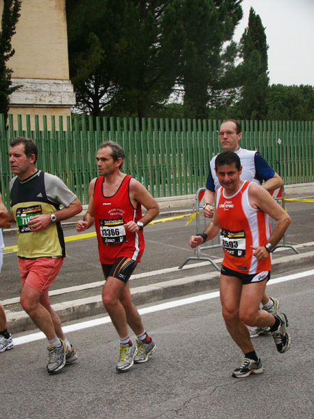 Maratona di Roma (21/03/2010) mario_5011