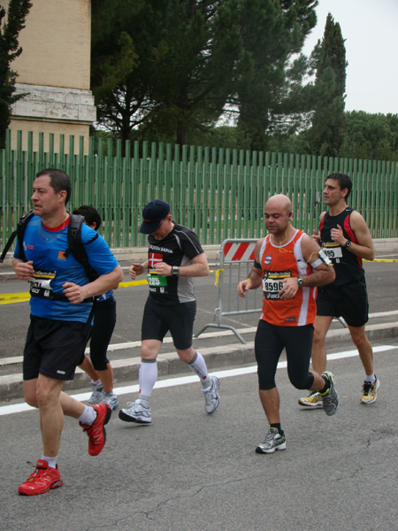 Maratona di Roma (21/03/2010) mario_5037