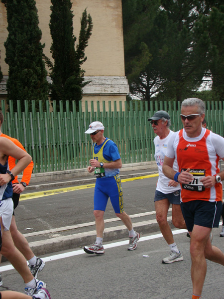 Maratona di Roma (21/03/2010) mario_5049