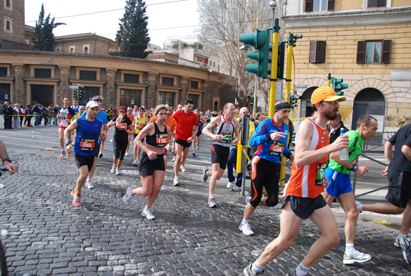 Maratona di Roma (21/03/2010) pat_2372