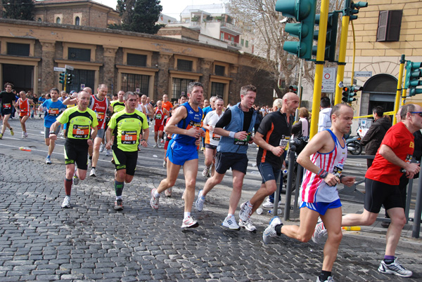 Maratona di Roma (21/03/2010) pat_2391