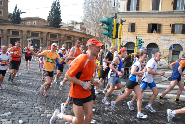 Maratona di Roma (21/03/2010) pat_2503