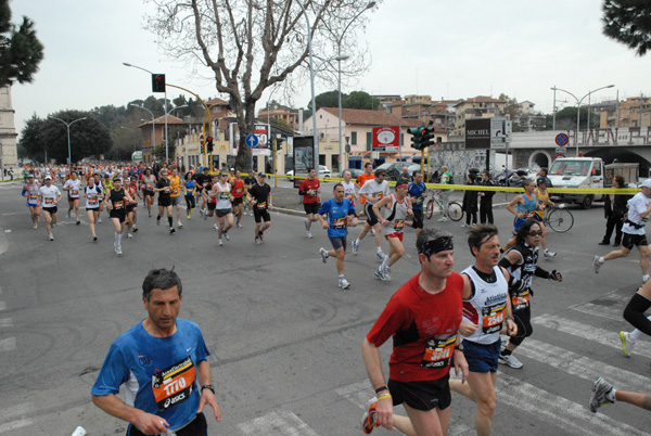 Maratona di Roma (21/03/2010) mariarosa_0553