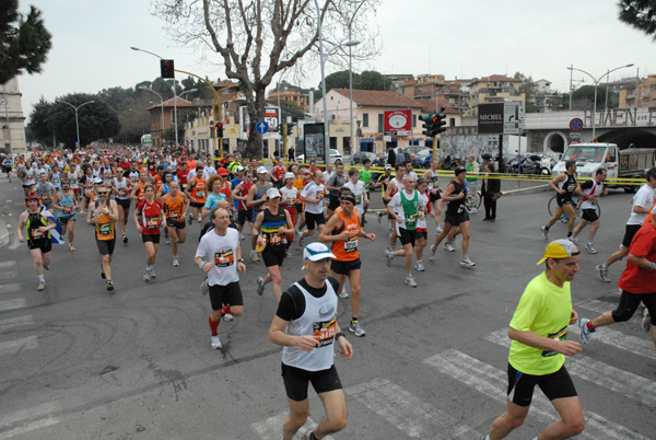 Maratona di Roma (21/03/2010) mariarosa_0596
