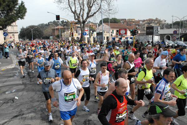Maratona di Roma (21/03/2010) mariarosa_0895