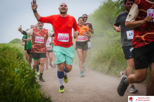 Appia Run . Le foto di F.Gandini (13/04/2025) 0096